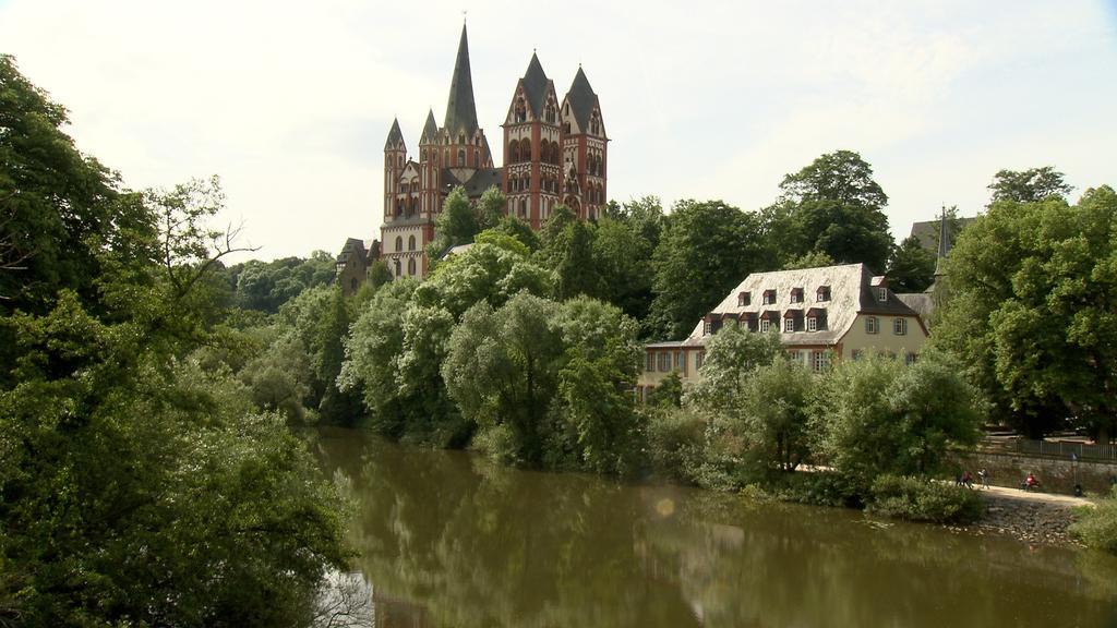 Hotel Gaestehaus Priester Limburg an der Lahn Eksteriør bilde